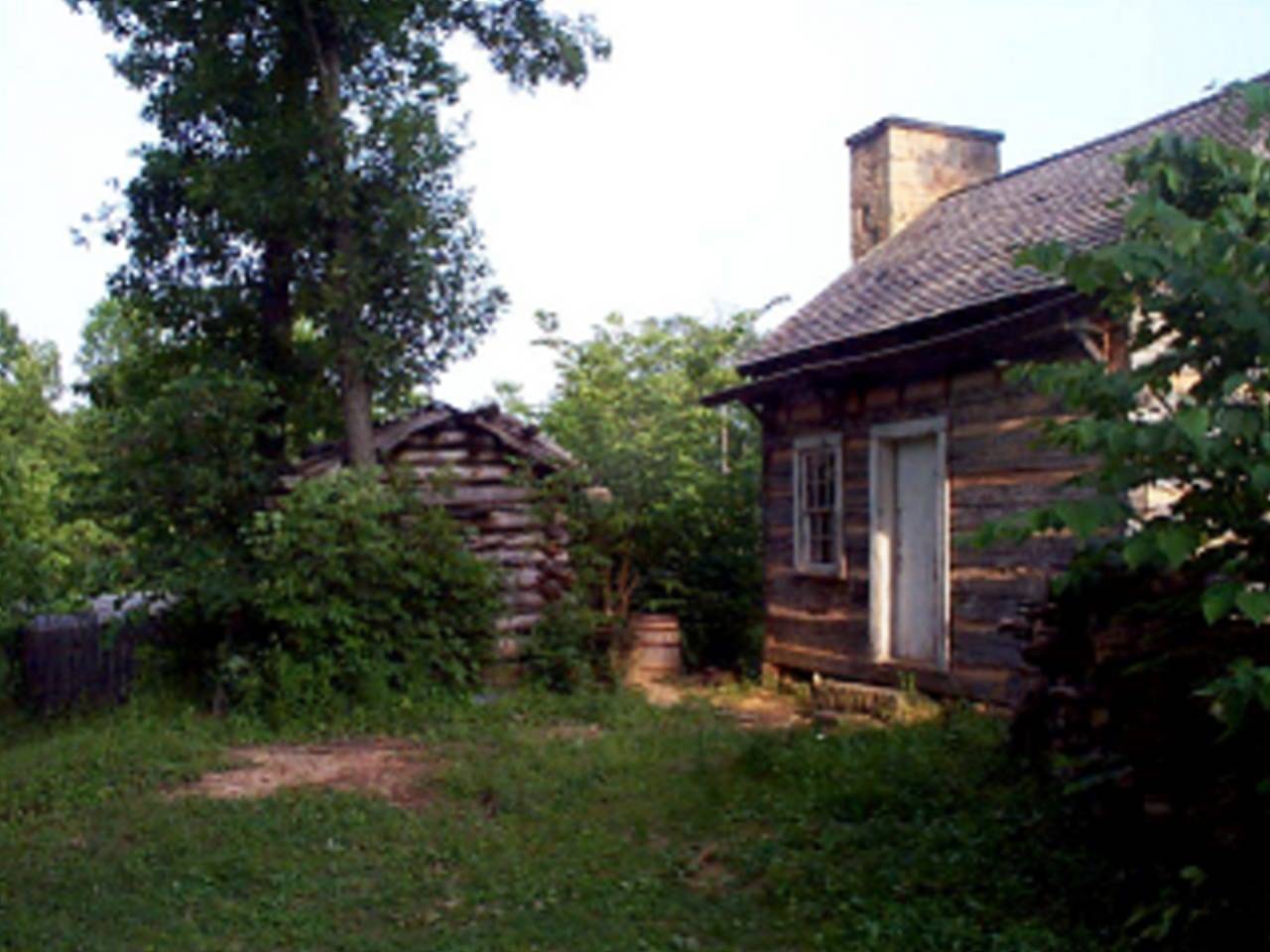 house and cabin/hut